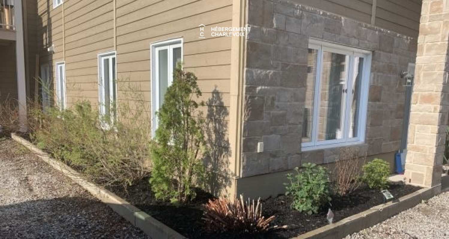 Le 20 - Condo/chalet 2 étages avec vue sur le fleuve